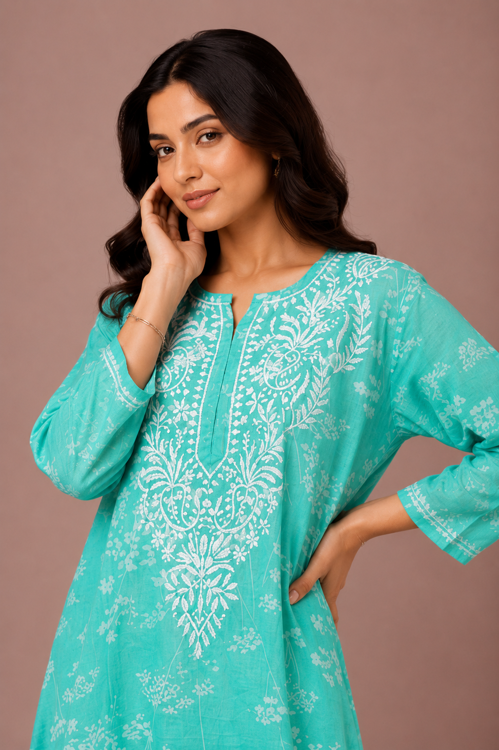 Chikankari Kurti
